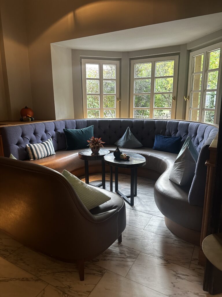Linden's Bar